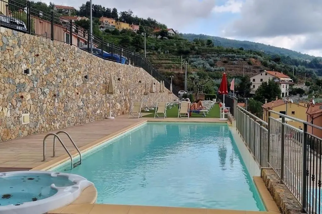 Appartamento Incantevole Con Uso Piscina E Spa Magliolo Ιταλία