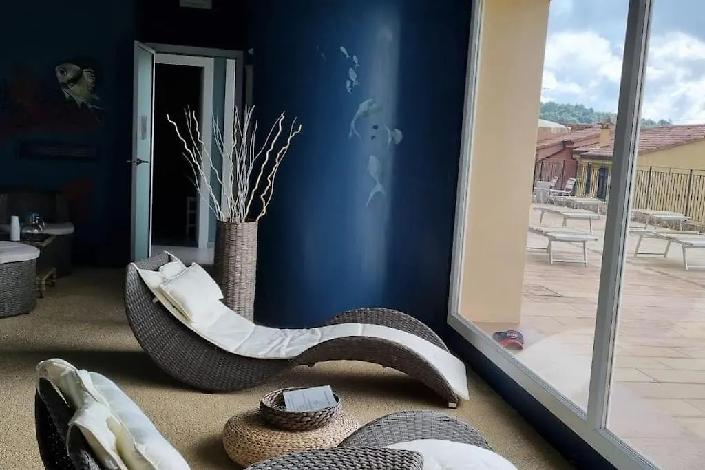 Appartamento Incantevole Con Uso Piscina E Spa Magliolo Dom wakacyjny